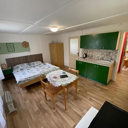 Chaty Kasperske Hory Buitenkant foto